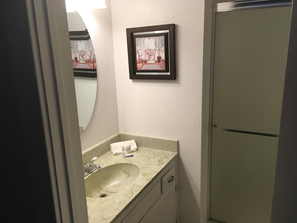 Hotel Burgess Reedley Zewnętrze zdjęcie