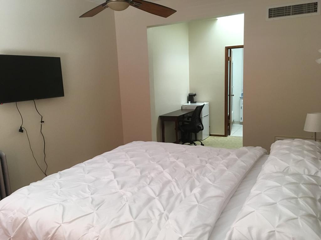 Hotel Burgess Reedley Zewnętrze zdjęcie